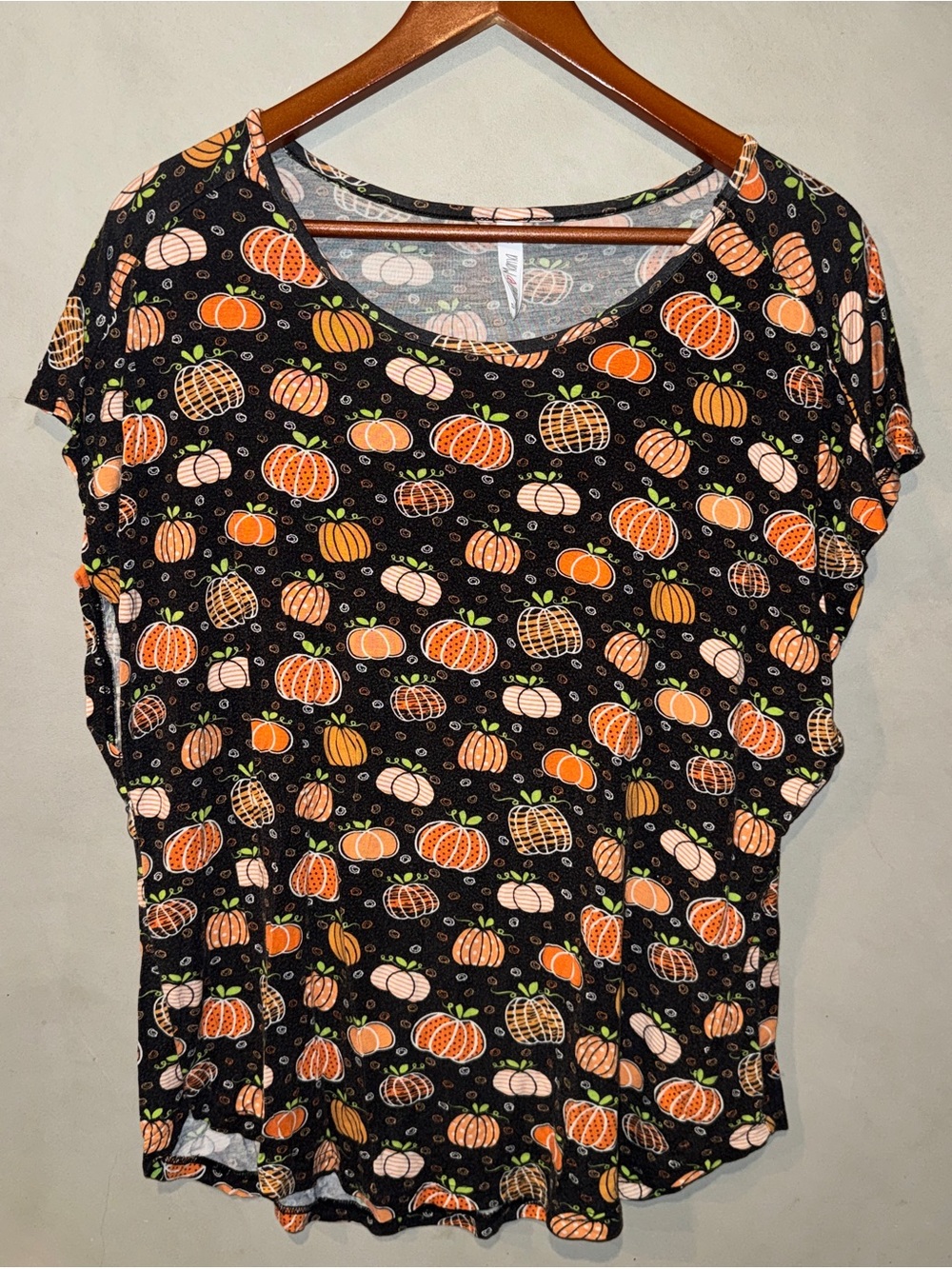 Latched Mama Pumpkin nursing top medium viscose